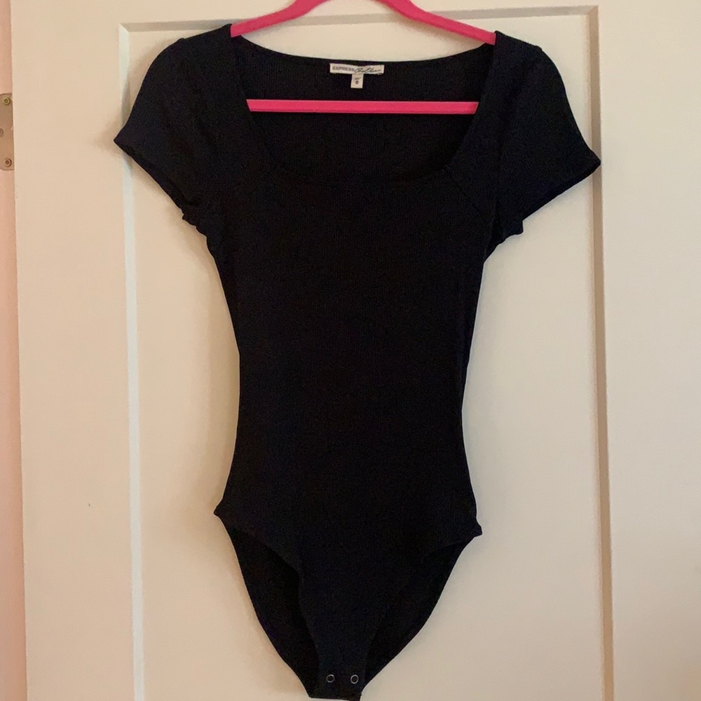 Express square next bodysuit